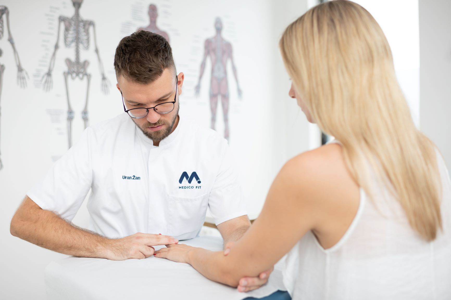 Medicofit Teniški Komolec Zdravljenje