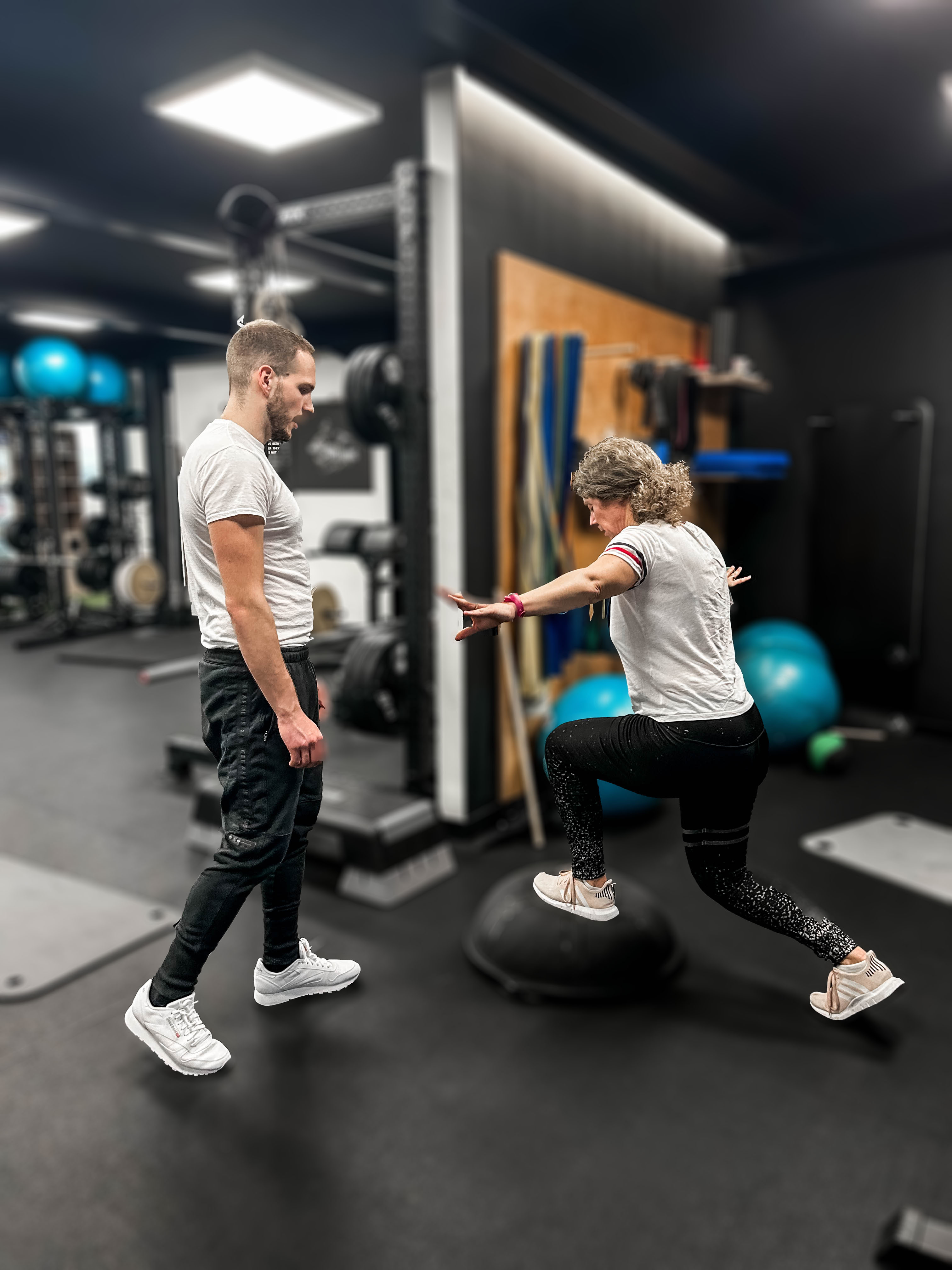 kineziološke vaje za lajšanje bolečin v kolenu