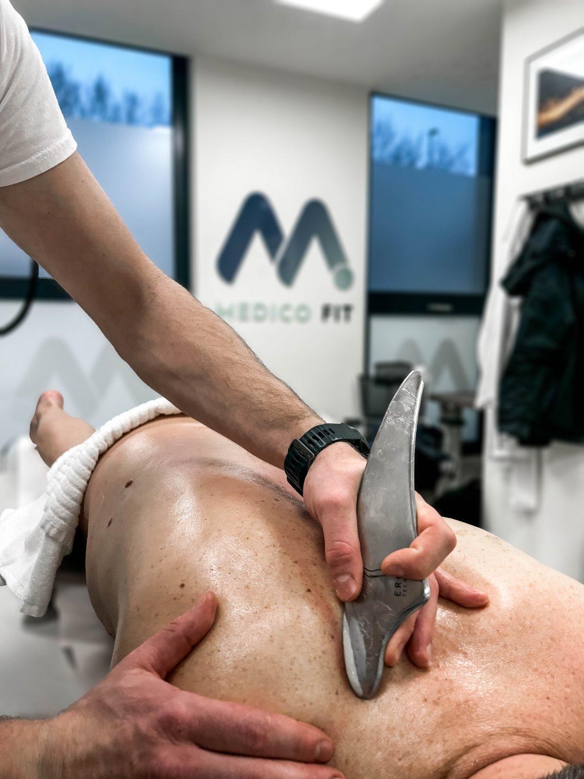 manualna terapija pri vratni hrbtenici