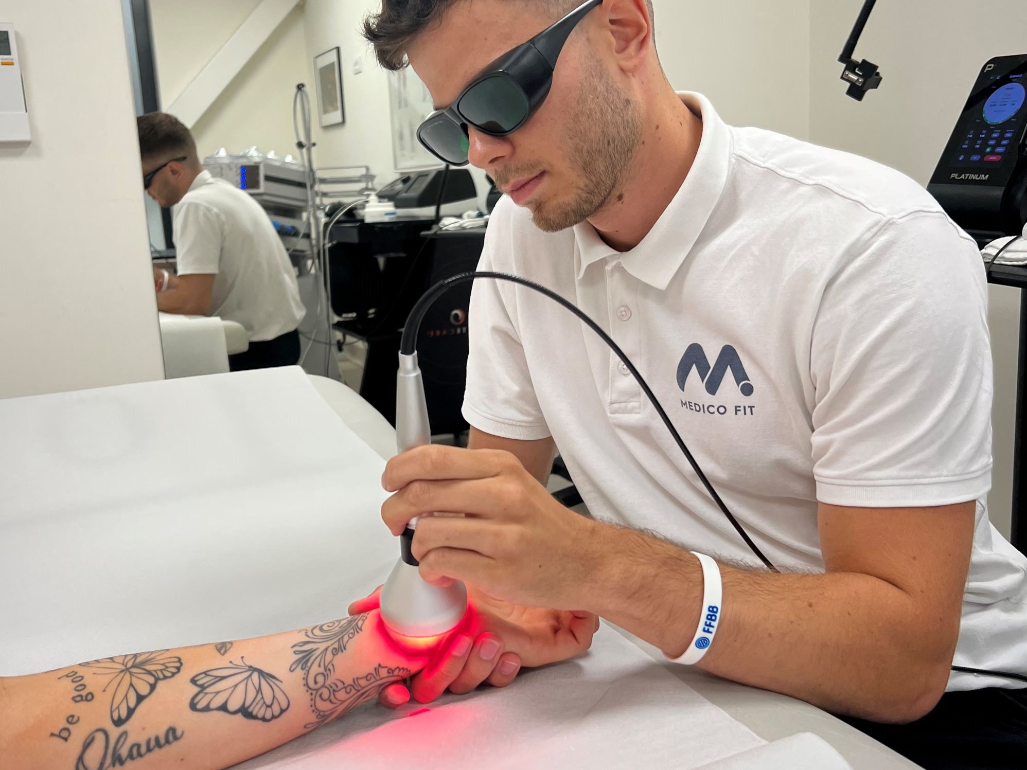 Kako obvladati karpalni kanal brez operacije?