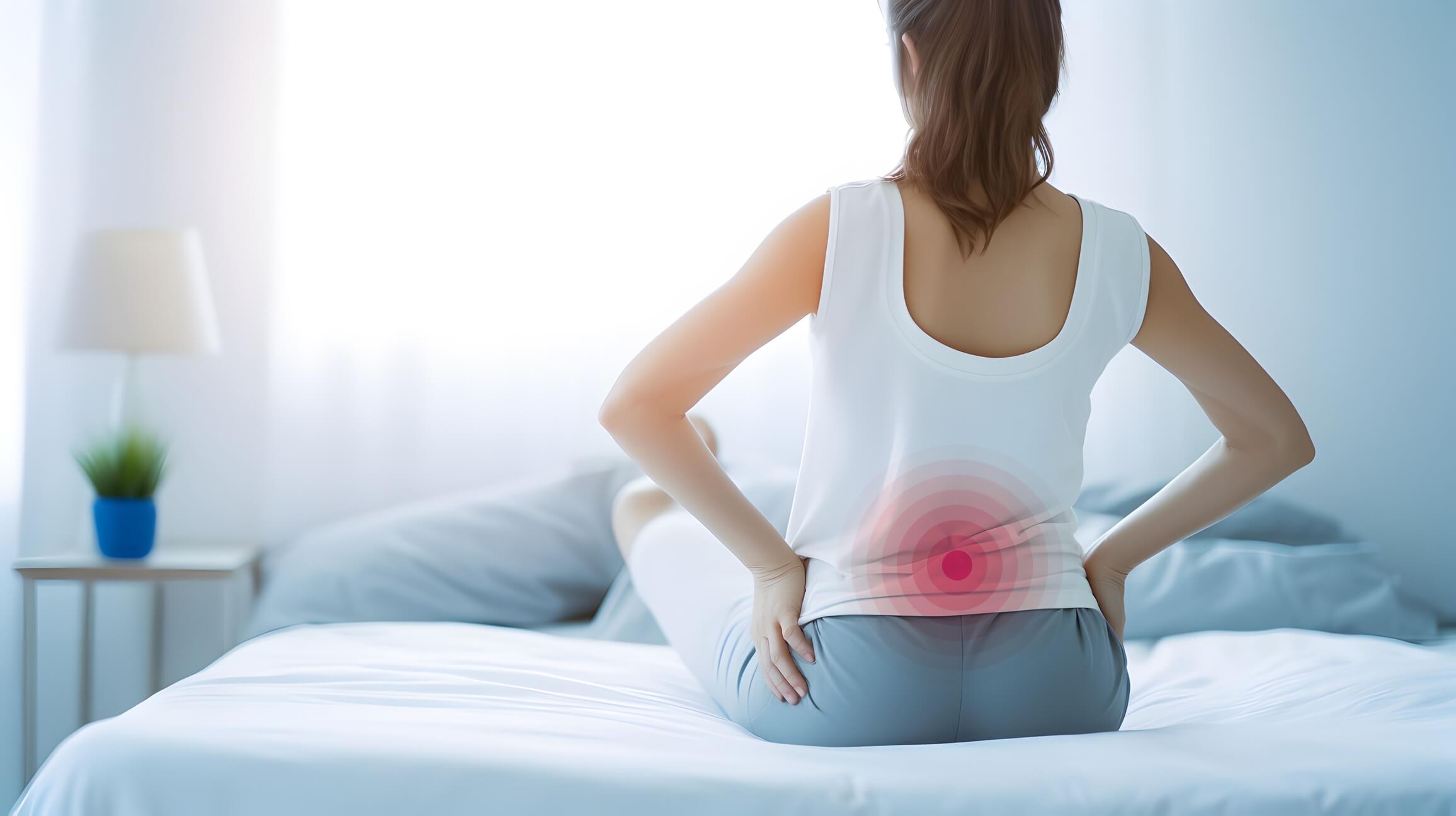 Kaj povzroča pekoče bolečine v križu?