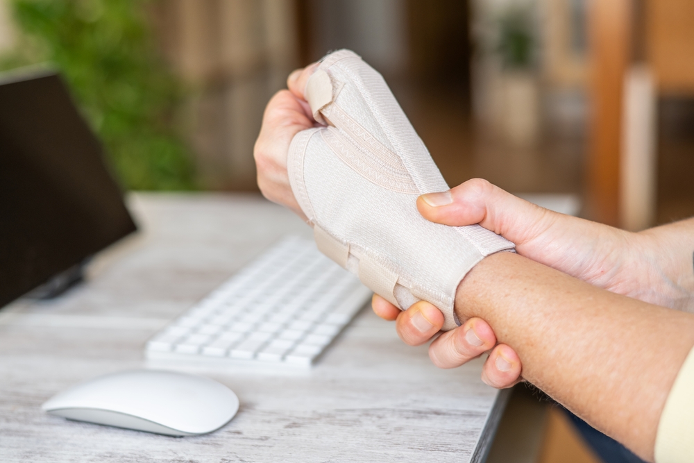 Rehabilitacija po operaciji rizartroze s specializirano fizioterapijo